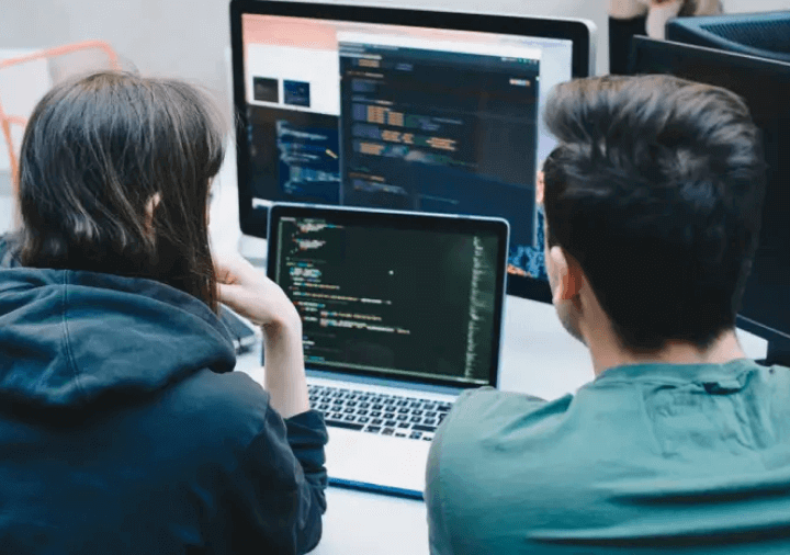 People coding together
